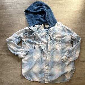 American Eagle Blue and White Hooded Flannel Button-Up Shirt, Women’s XS